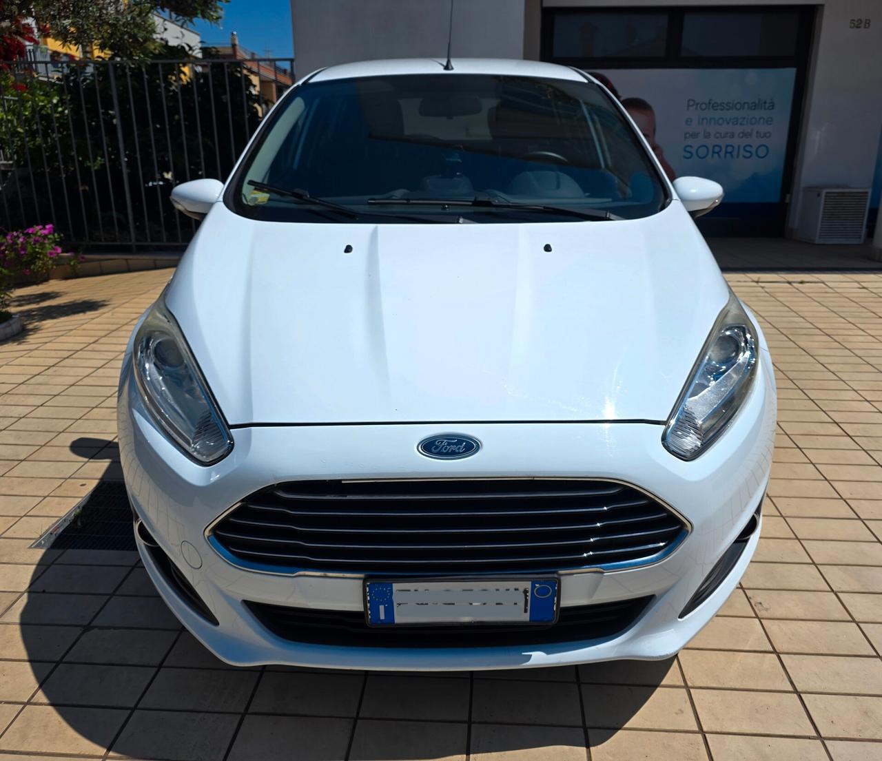 Ford Fiesta 1.4 5p. Bz.- GPL Titanium