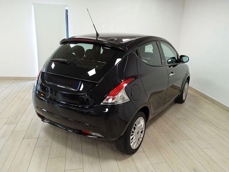 Lancia Ypsilon 3ª serie 1.2 69 CV 5 porte Silver