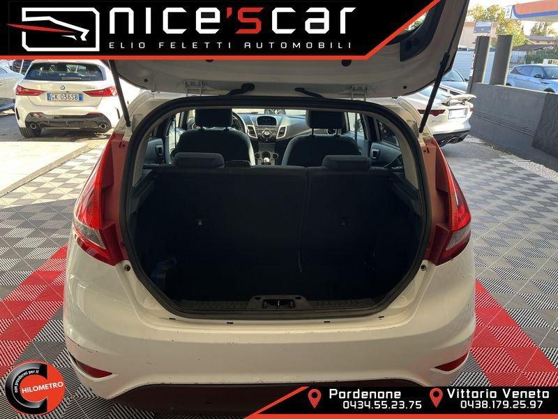 Ford Fiesta 1.4 TDCi 70CV 5 porte Titanium