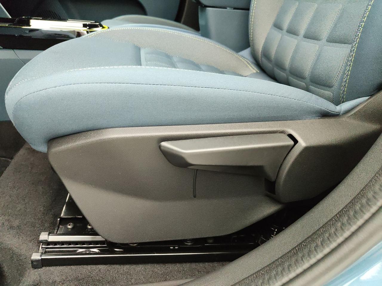 FIAT Grande Panda 1.2 HYBRID 110CV LA PRIMA