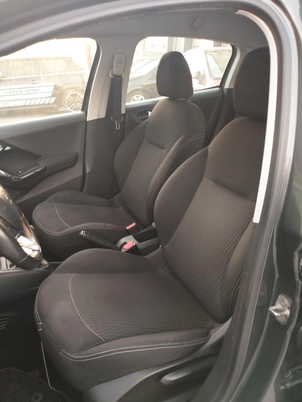 Peugeot 208 BlueHDi 75 5 porte Active