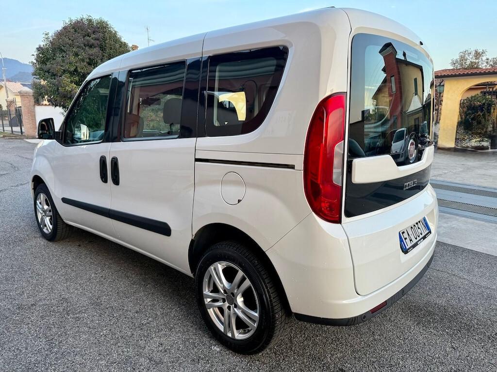 Fiat Doblò 1.4 T-Jet 16V Easy Autovettura 5 posti