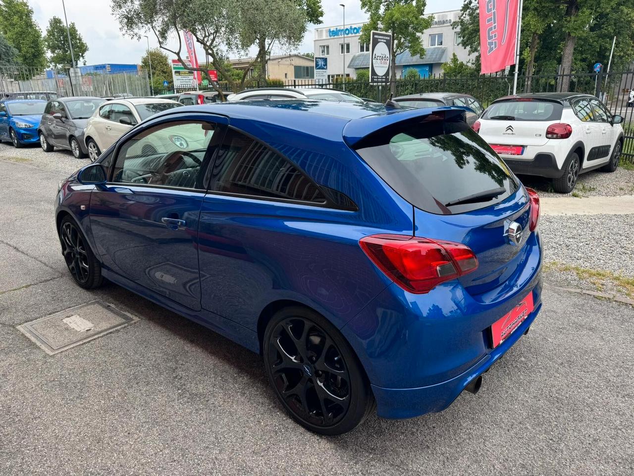 Opel Corsa 1.6 Turbo Coupé OPC