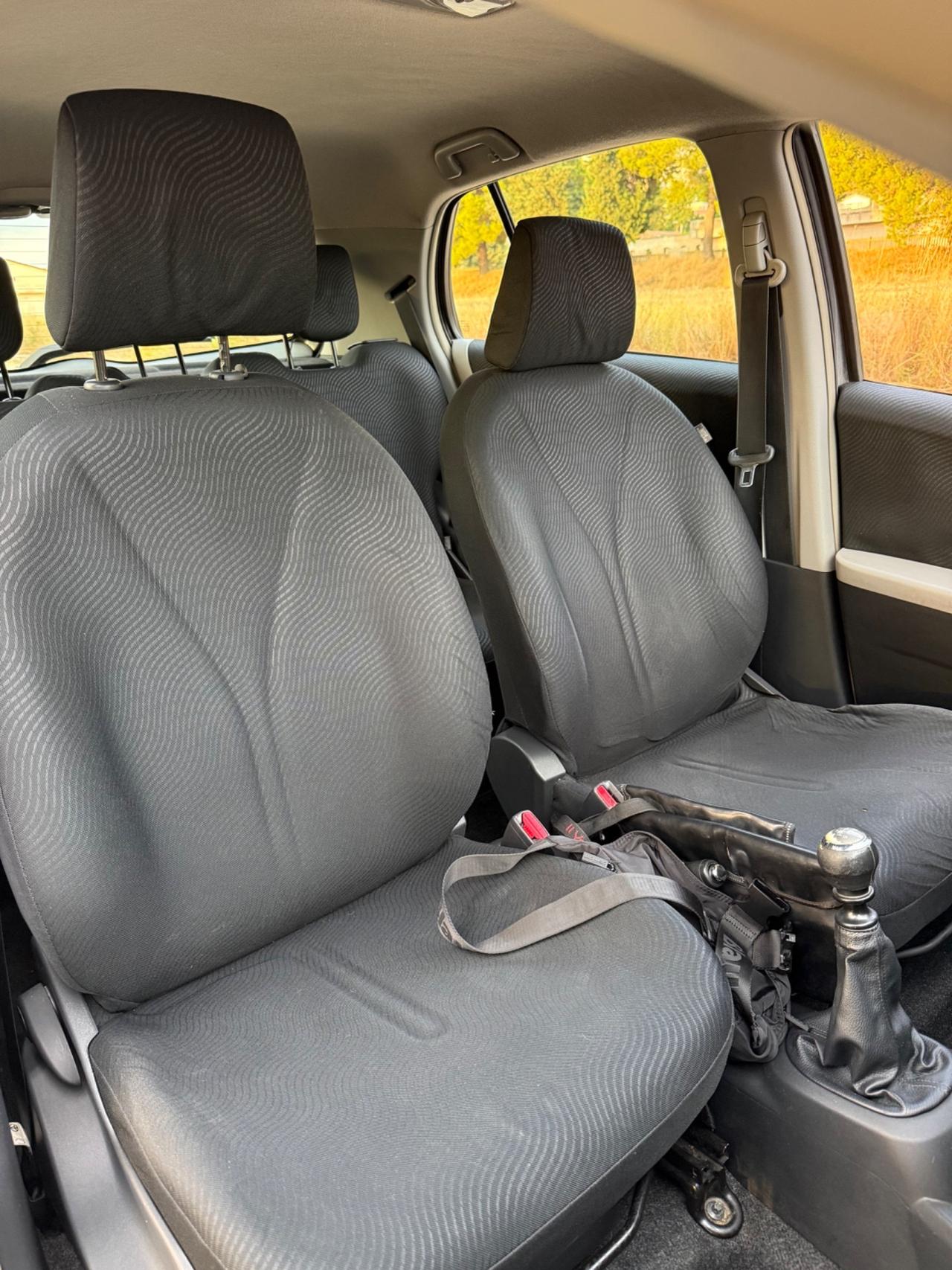 Toyota Yaris 1.3 5 porte M-MT Sol