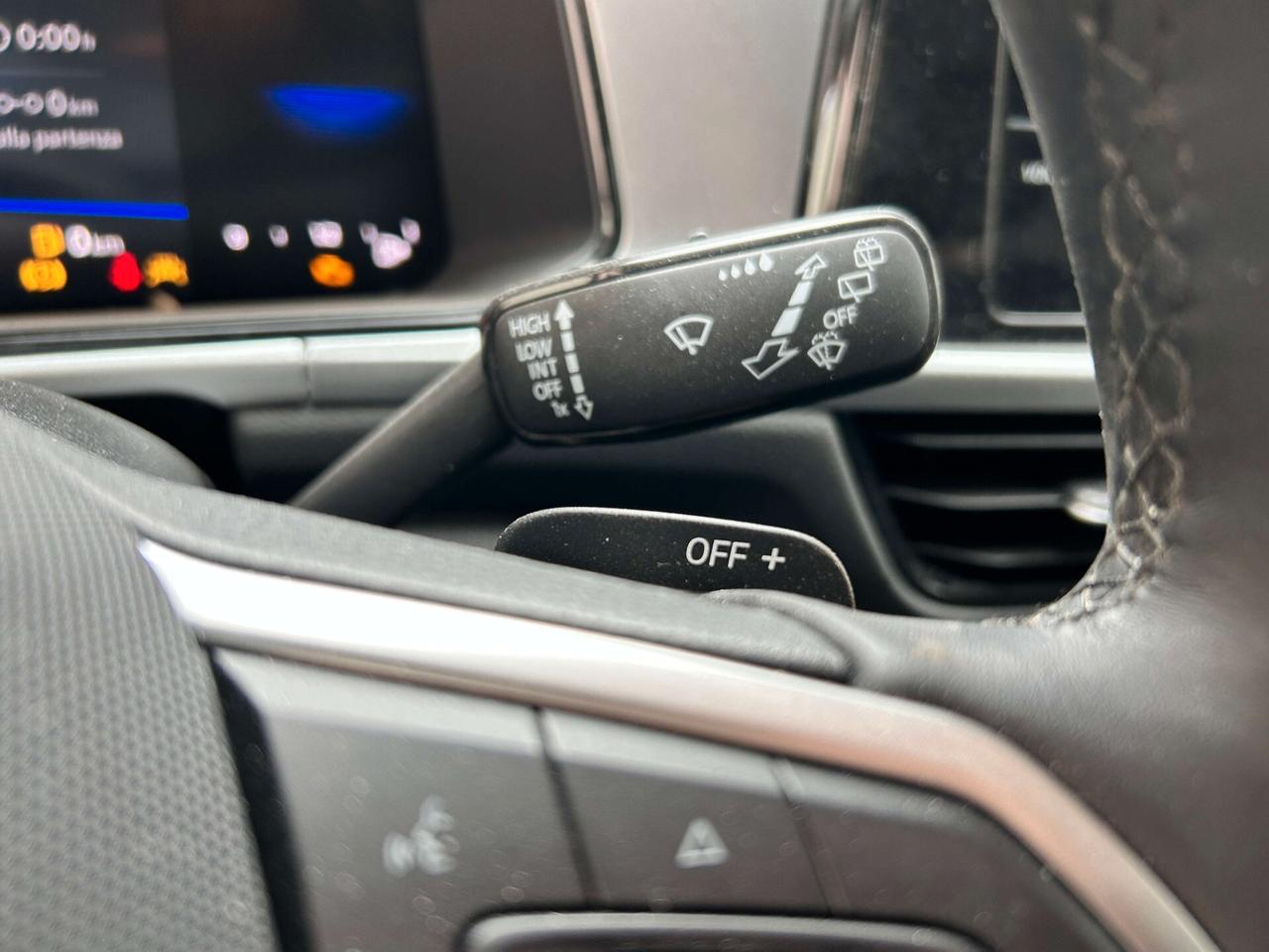 VW T-Roc 2.0 TDI 150CV DSG - 2025 Incidentata