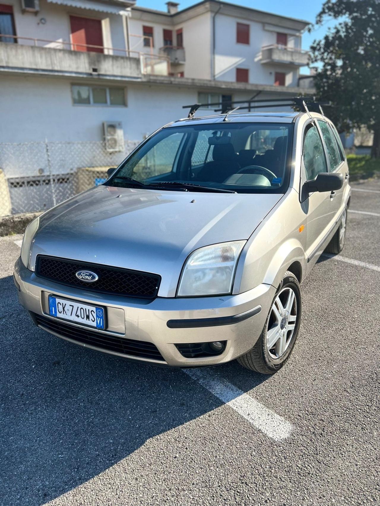 Ford Fusion 1.6 16V 5p.si neopatentati