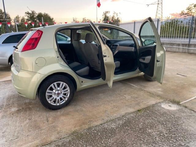Fiat Grande Punto 1.4 5 porte Dynamic