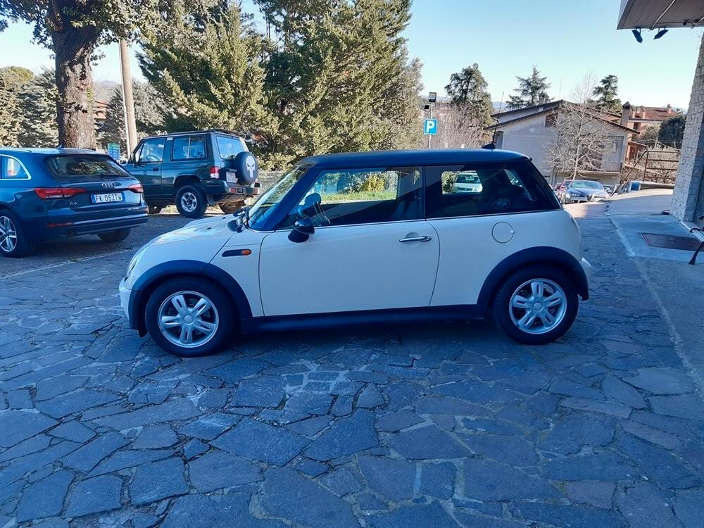 Mini1.4 tdi One D Park Lane NEO PATENTATI