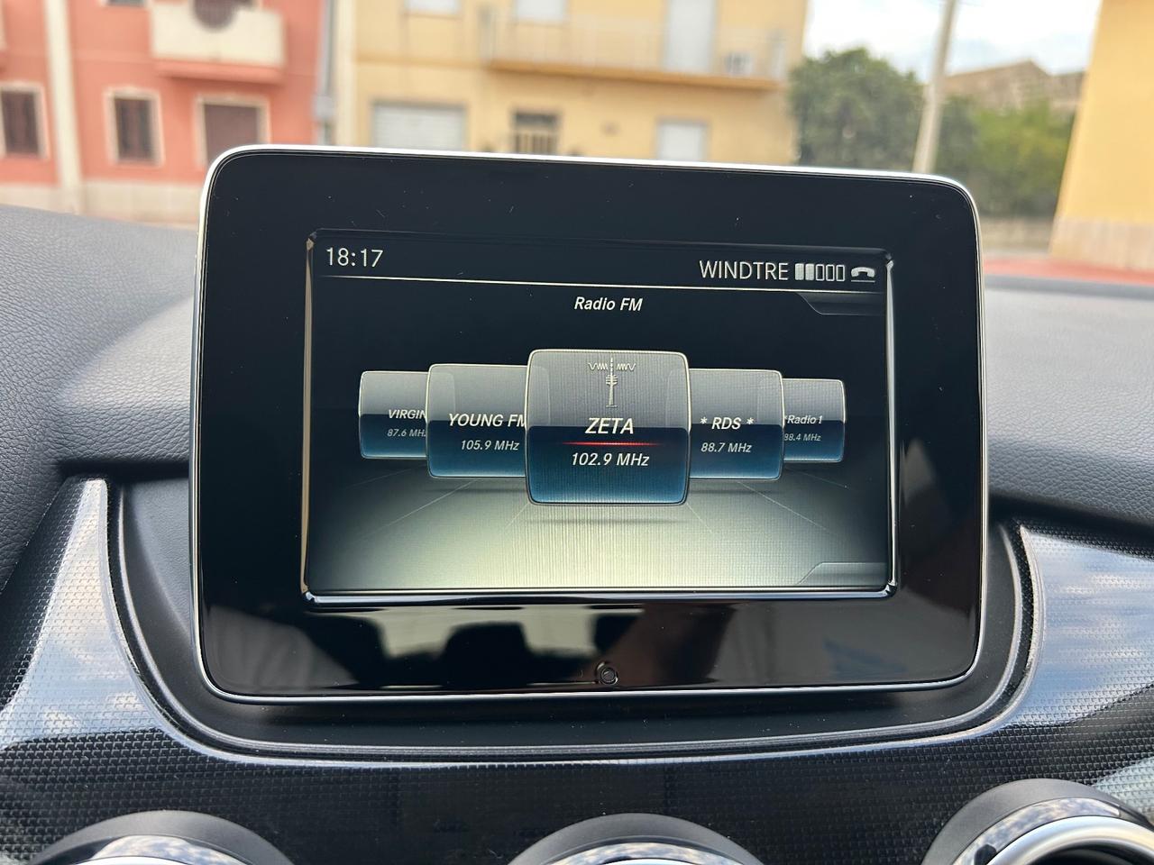 Mercedes-benz B 180 CDI Premium