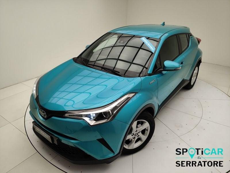 Toyota C-HR I 2016 1.8h Active 2wd e-cvt