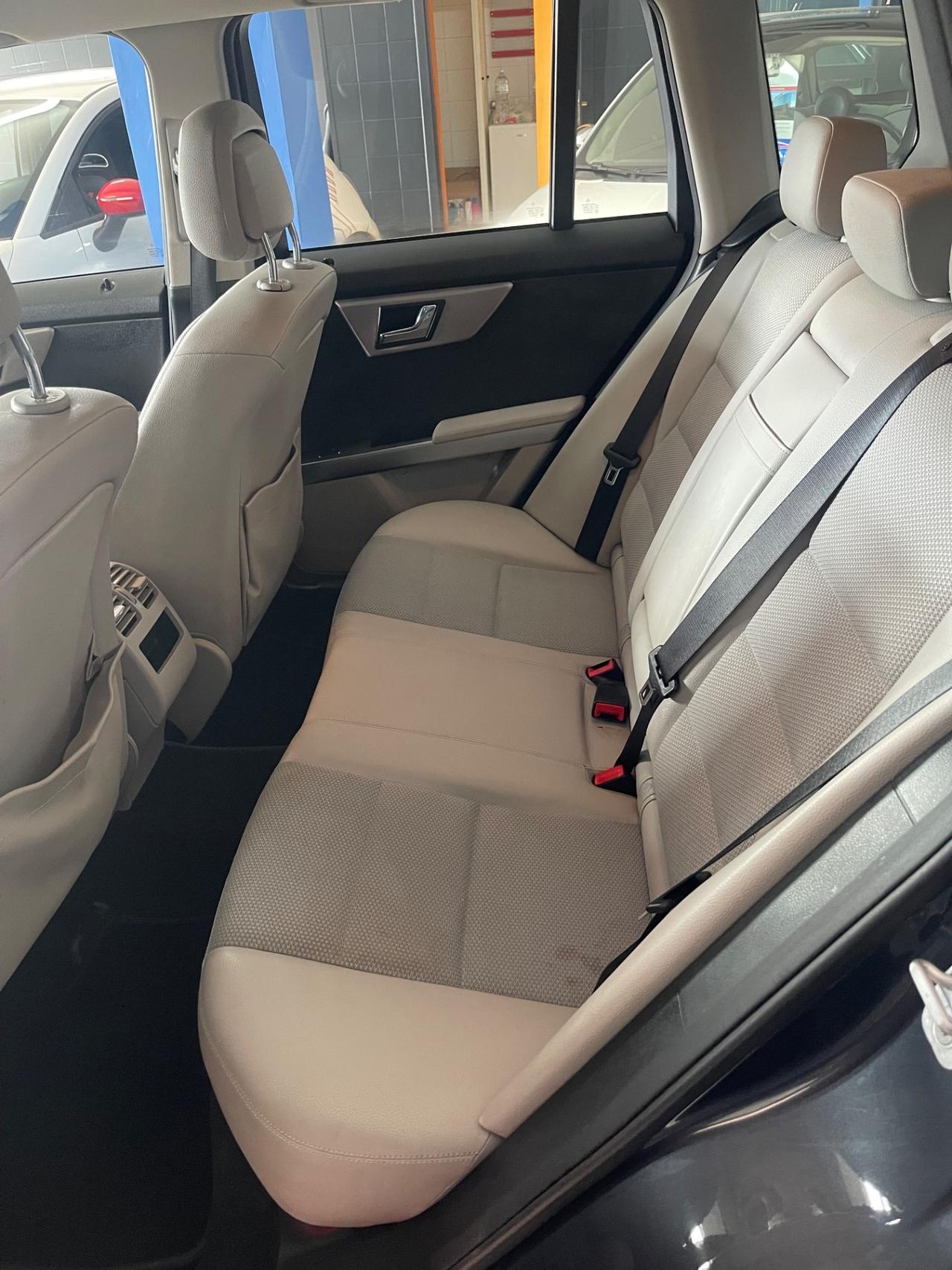 Mercedes-benz GLK 200 CDI 2WD BlueEFFICIENCY Sport