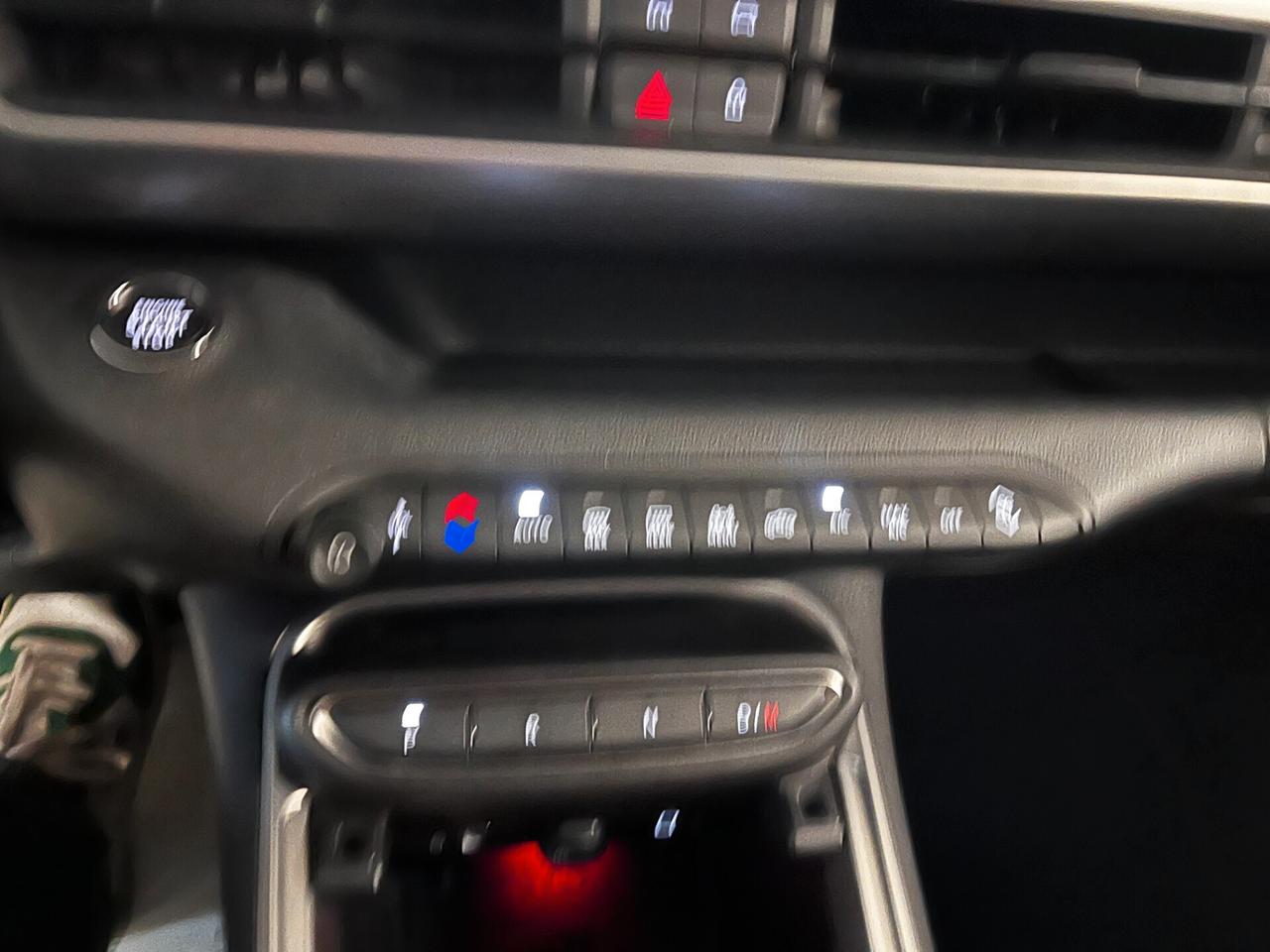 Jeep Avenger 1.2 Turbo 100 CV MHEV Summit Auto