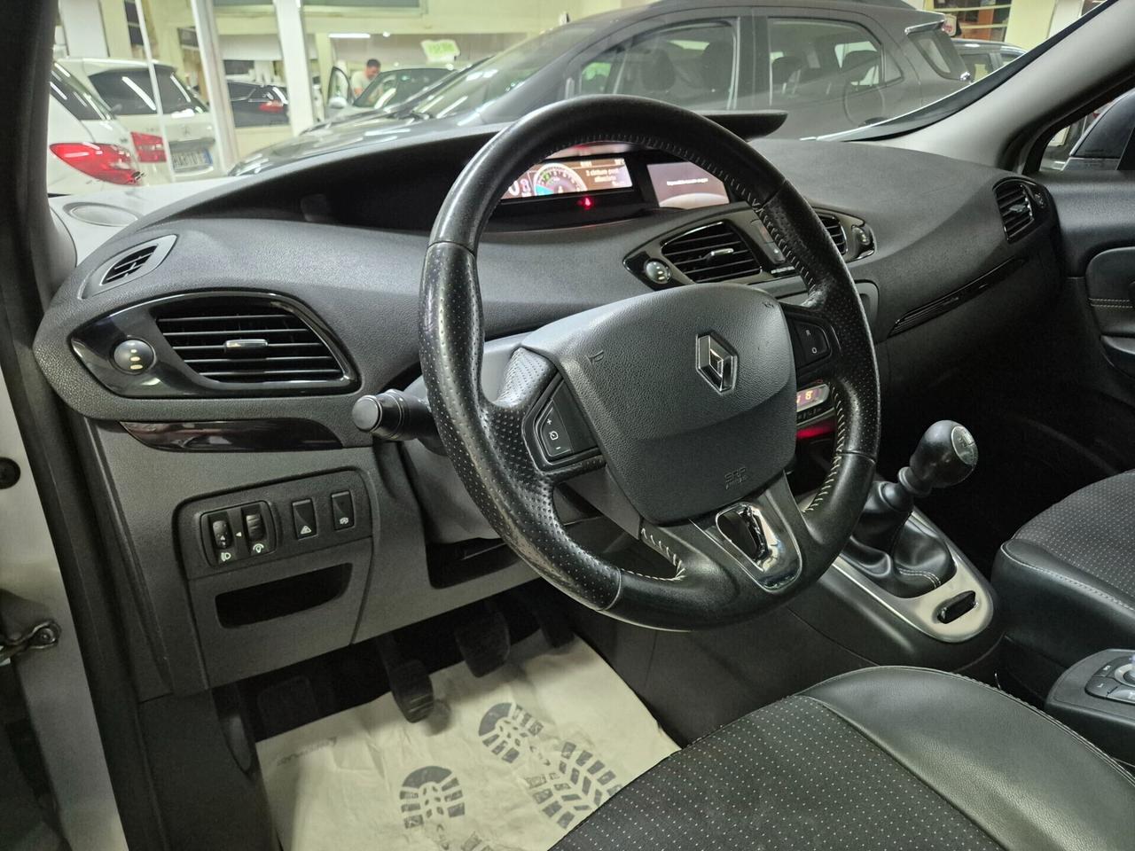 Renault Scenic X-Mode 1.5 dCi 110 CV Luxe-Privilege