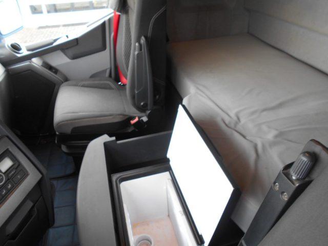 RENAULT T 520