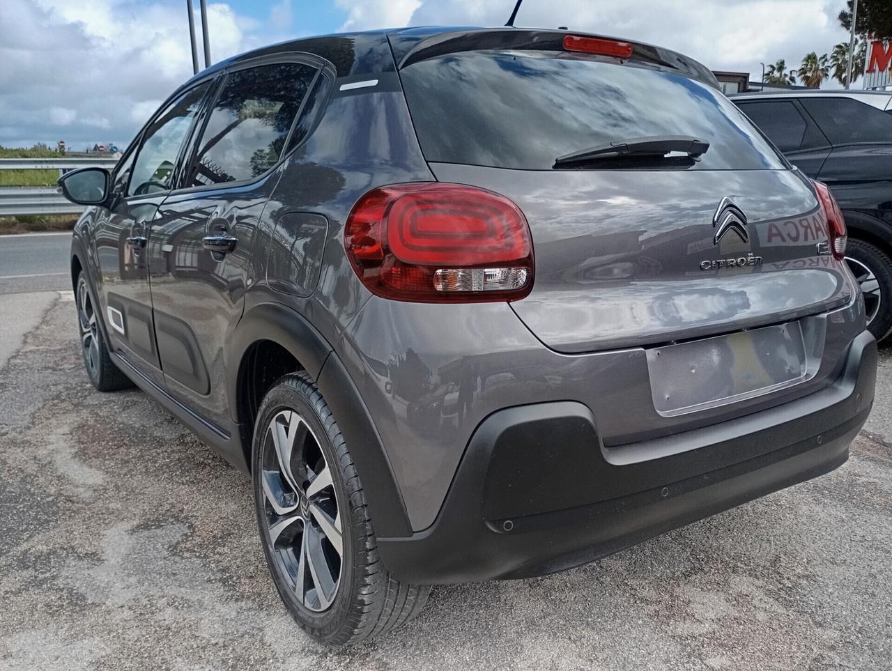 Citroen C3 1.2 PureTech 83CV Shine Pack