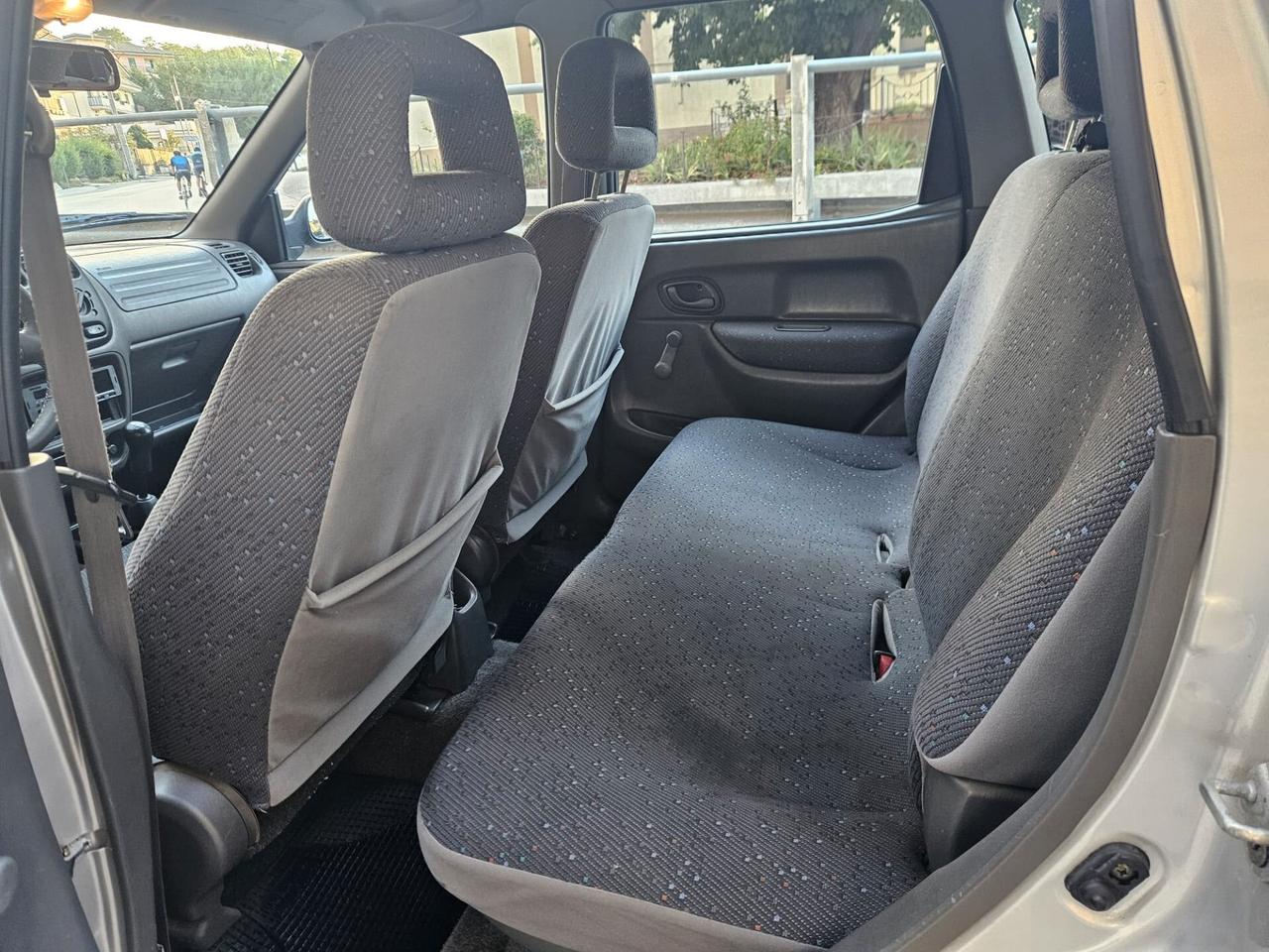 Suzuki Ignis 1.3i 16V cat 4WD GPL