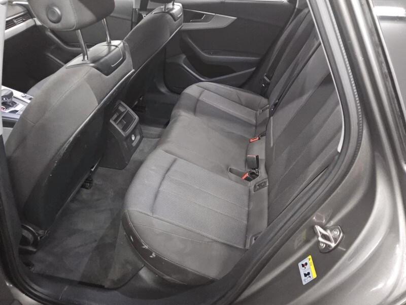 AUDI A4 5ª serie A4 Avant 35 TDI/163 CV S tron...