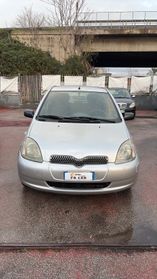 Toyota Yaris 1.0i 16V cat 5 porte