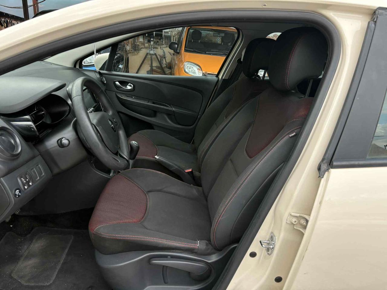 Renault Clio 1.2 75CV GPL 5 porte Live 2035