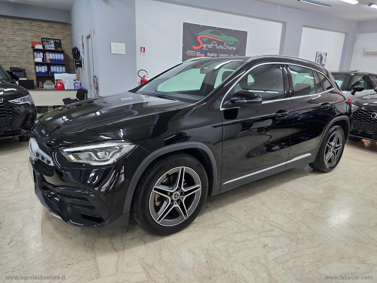 MERCEDES-BENZ GLA 200 d Automatic Premium