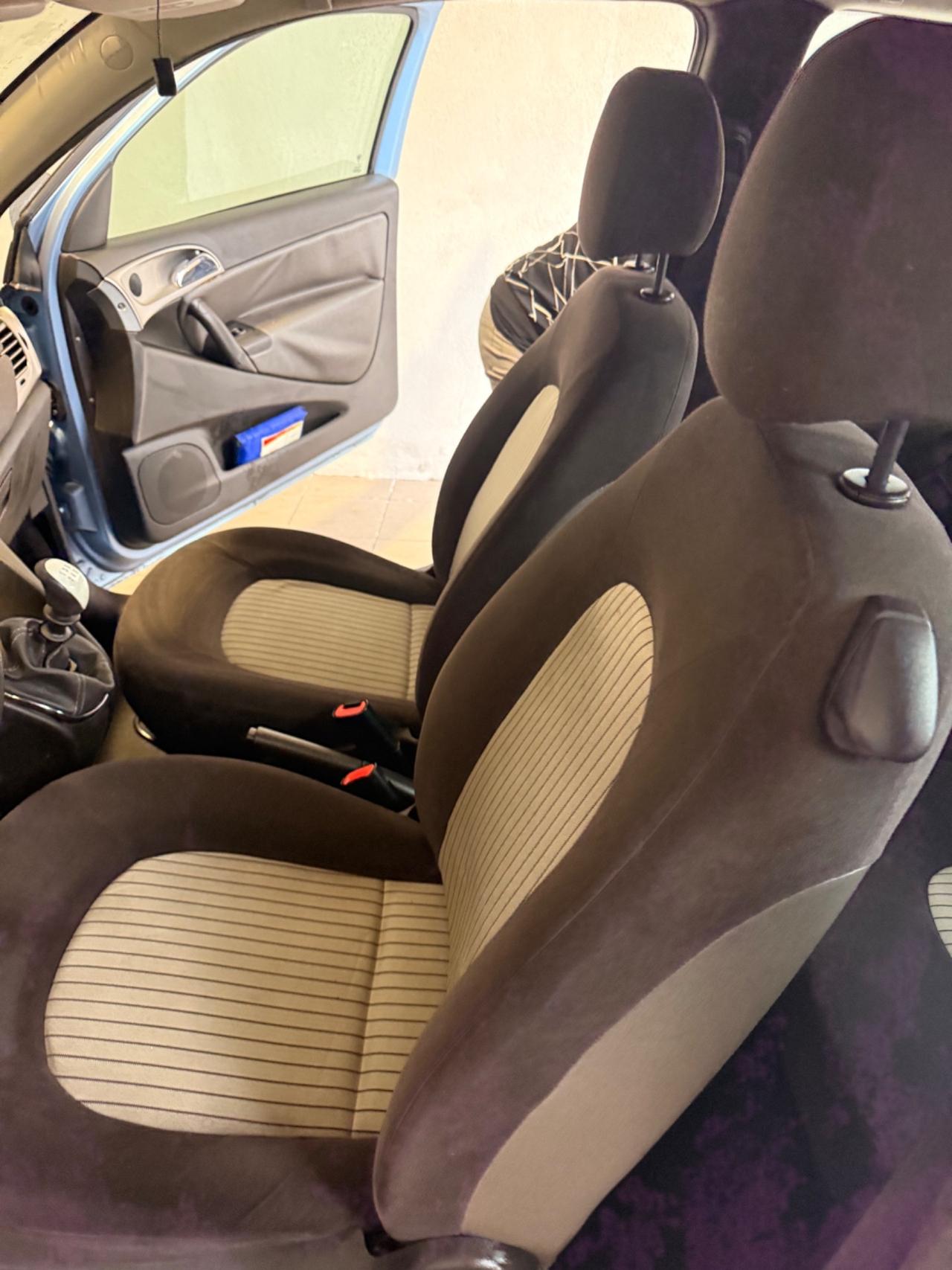 Lancia Ypsilon 1.4 Argento