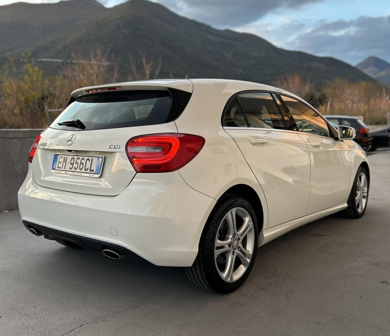 Mercedes-benz A 200 CDI BlueEFFICIENCY Sport