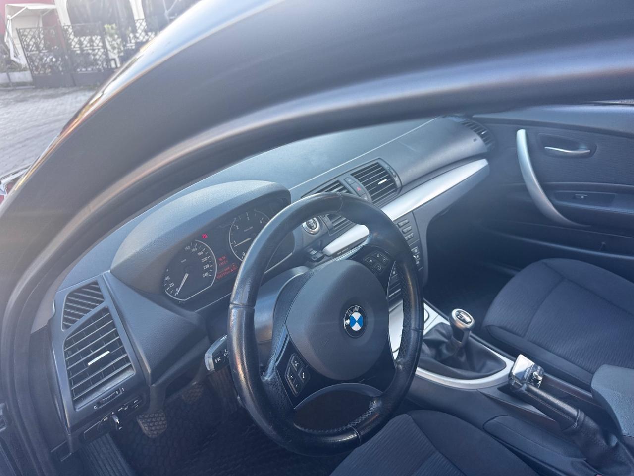 Bmw 118 118d cat 5 porte Futura 108000km