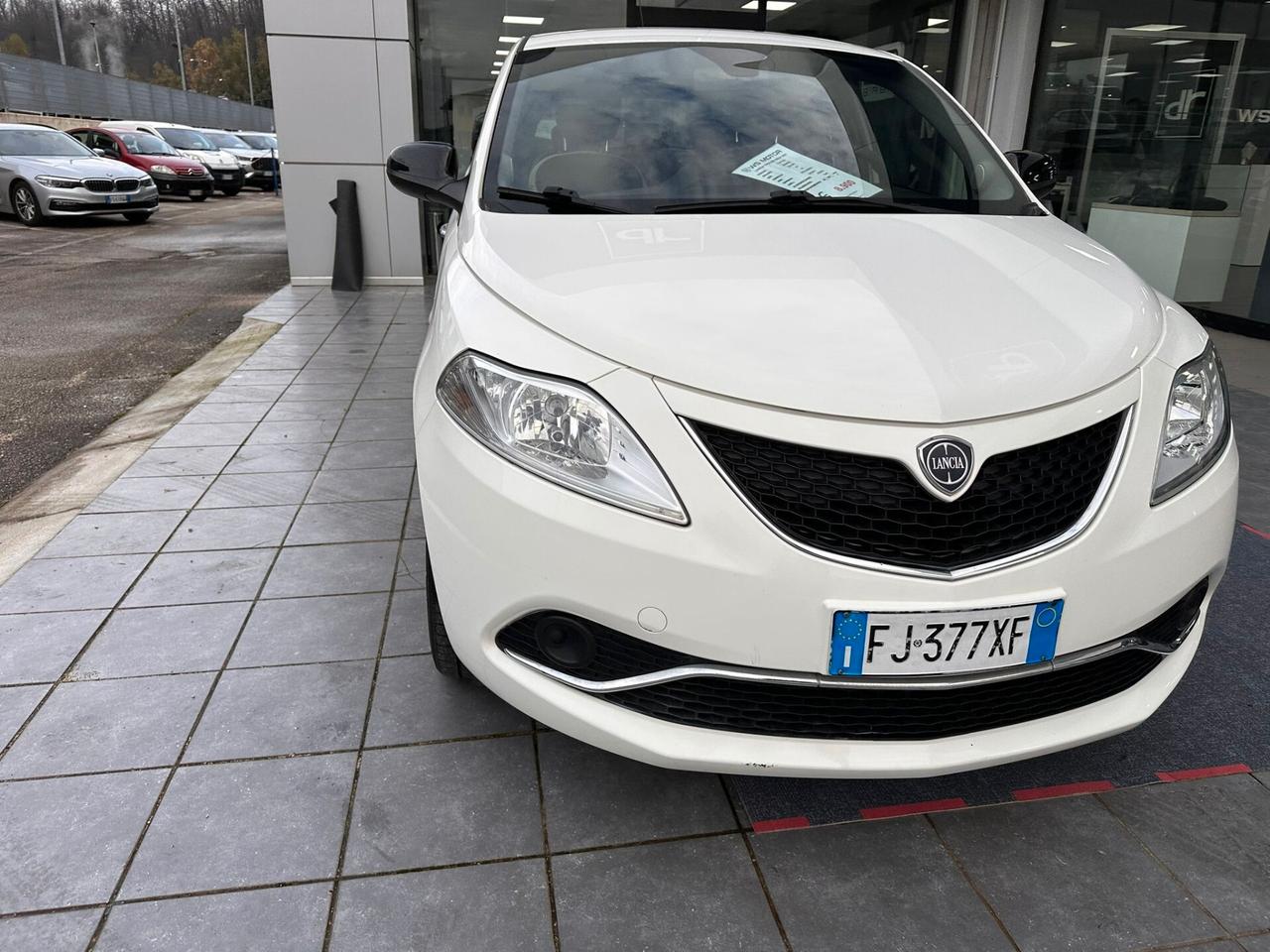 Lancia Ypsilon 1.3 MJT 16V 95 CV 5 porte S&S Gold