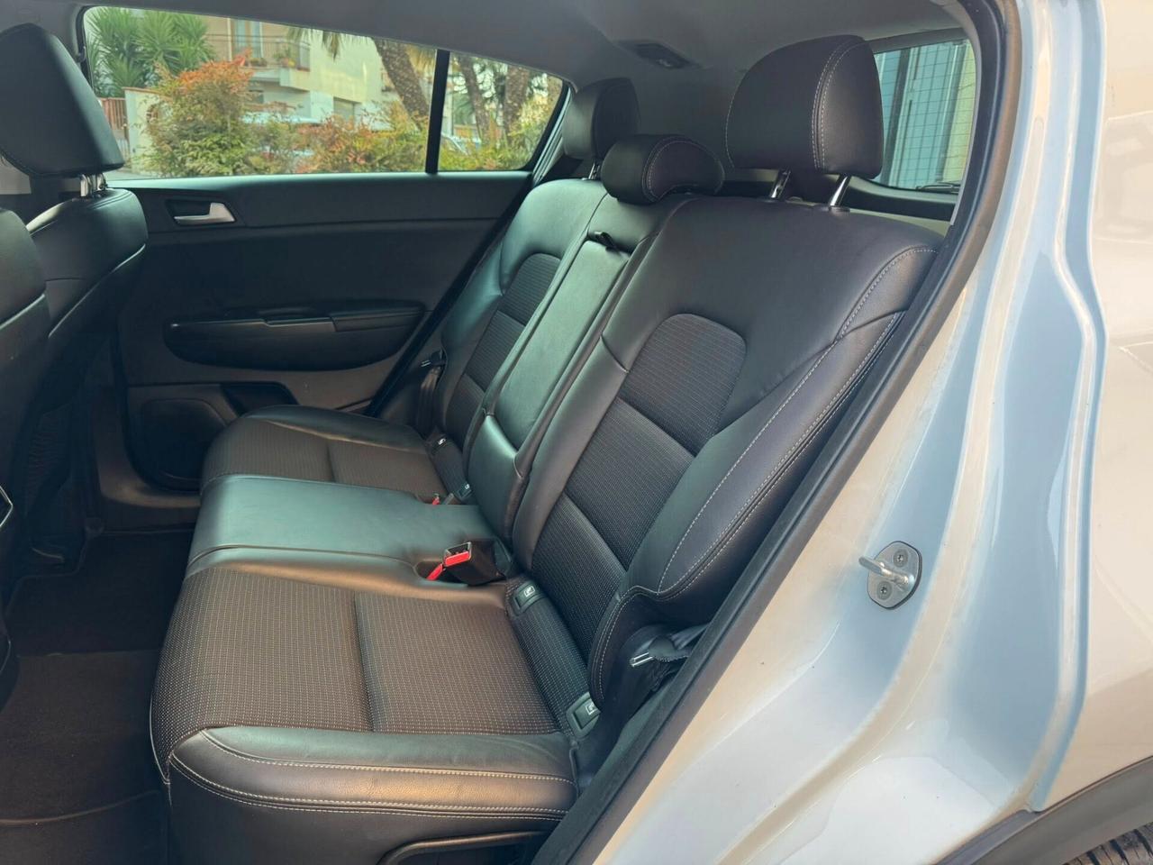 KIA SPORTAGE 1.7 CRDI 115 CV. CLASS NAVI+CERCHI+RETROCAMERA