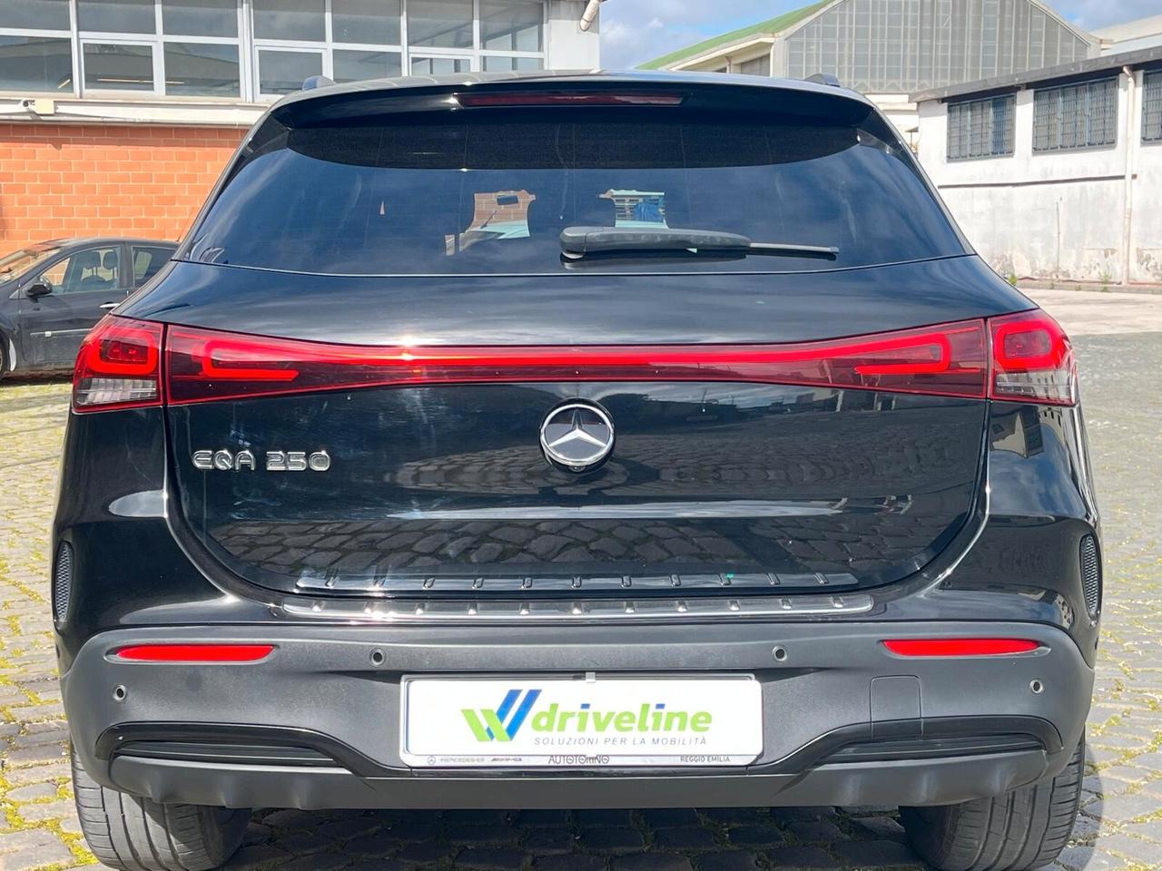 Mercedes-benz EQA 250 Premium