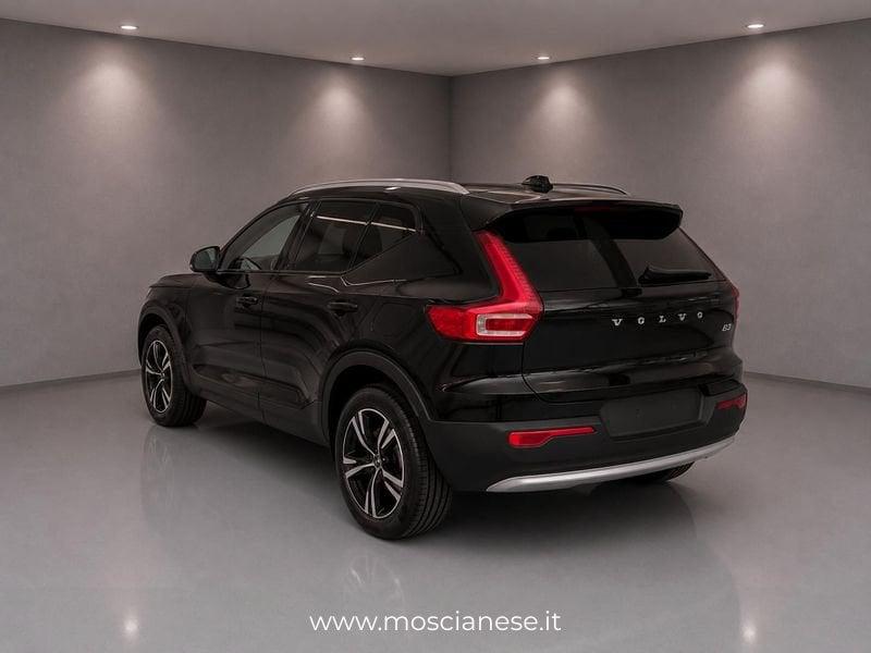 Volvo XC40 B3 automatico Core