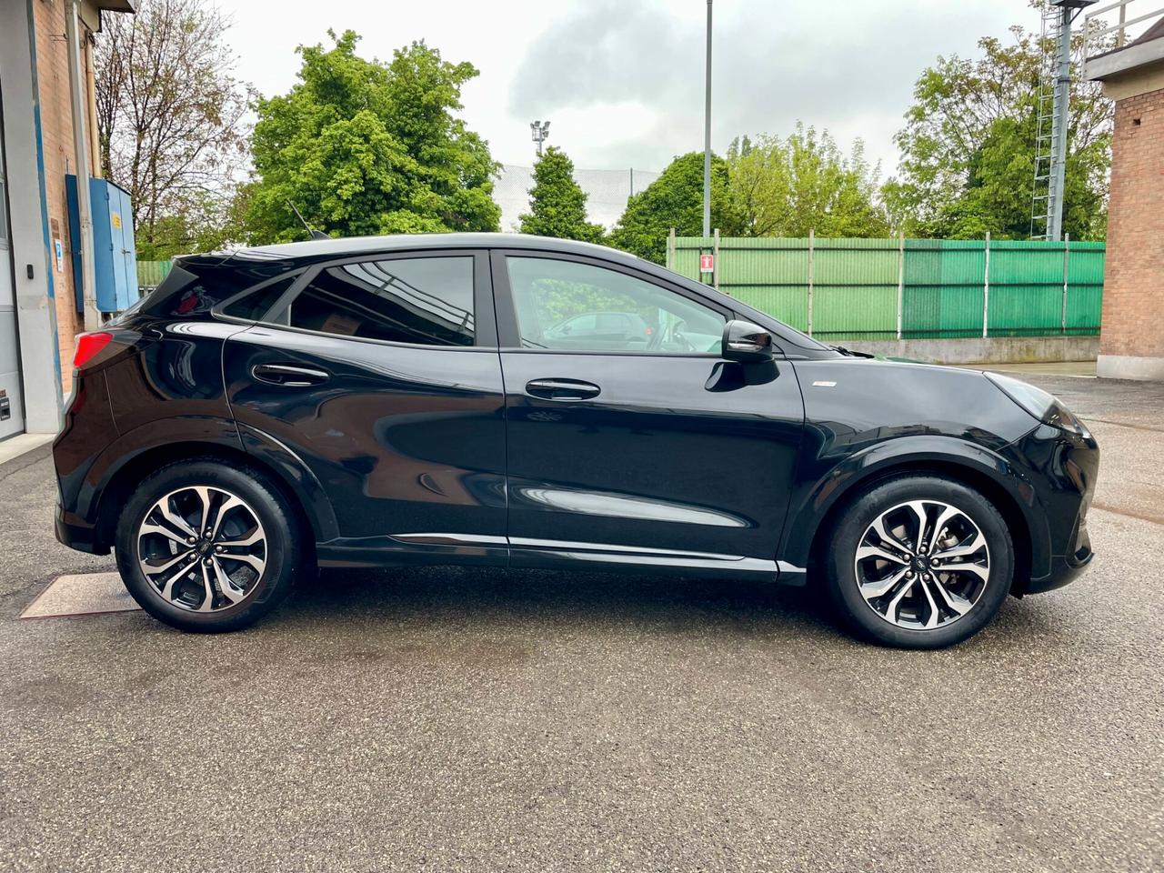 Ford Puma 1.0 EcoBoost 125 CV ST-Line Cambio Automatico 2021 – 70.000 km