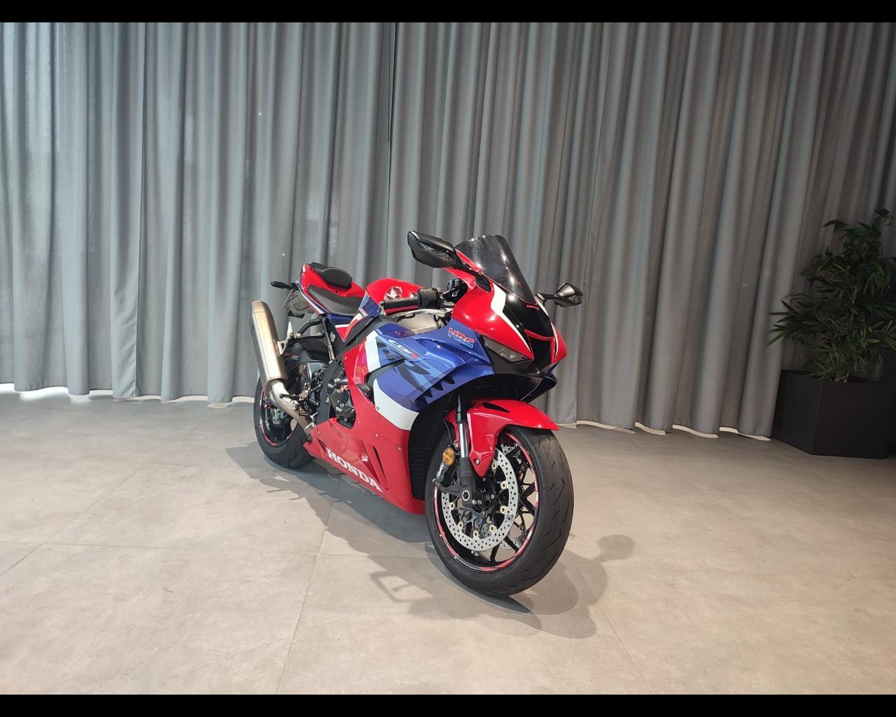 Honda CBR 1000 - RR-R Fireblade ABS