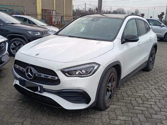 MERCEDES-BENZ GLA 200 d AMG Line Automatic Premium