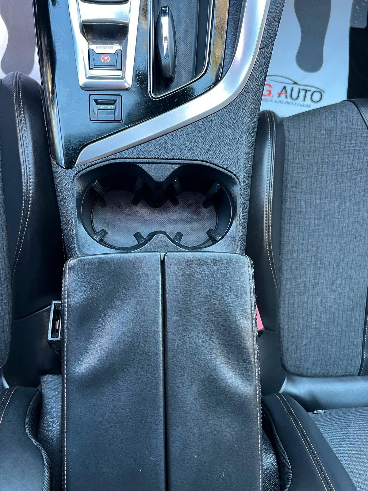 Peugeot 3008 BlueHDi 120 S&S EAT6 GT Line