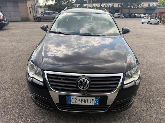VOLKSWAGEN Passat 2.0 16V TDI Var. Highline senza lavoro da fare