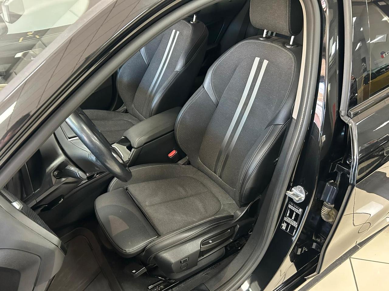 Bmw 118i 5p. Sport auto