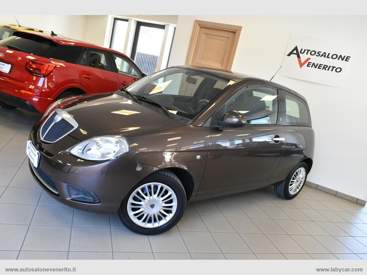 LANCIA Ypsilon 1.2 Versus