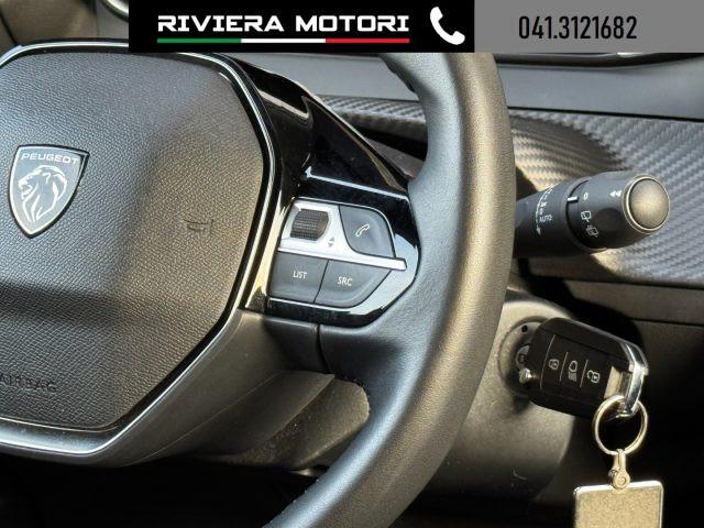 PEUGEOT 2008 PureTech 100 S&S Allure