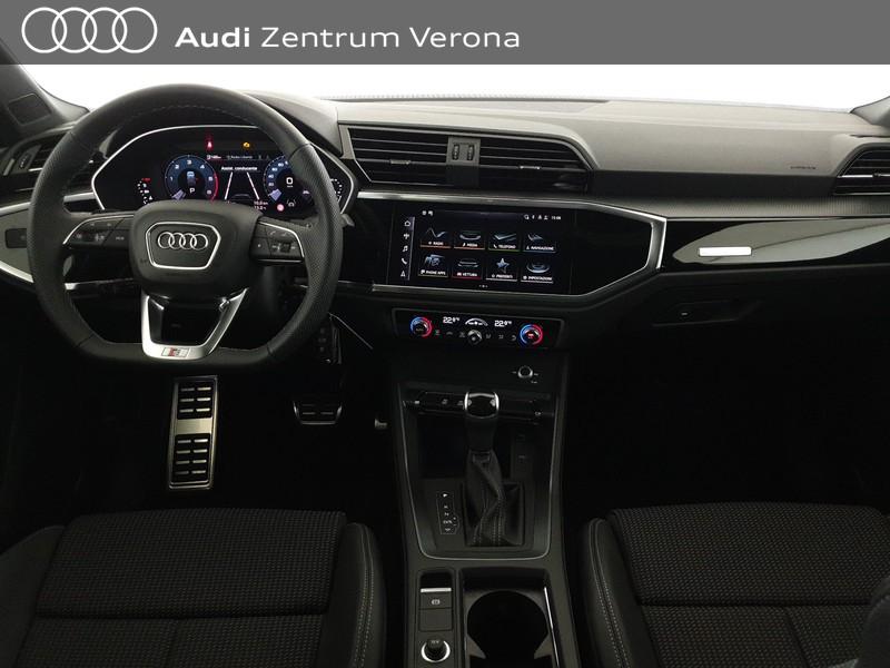 40TDI 193CV quattro S tronic Identity Black