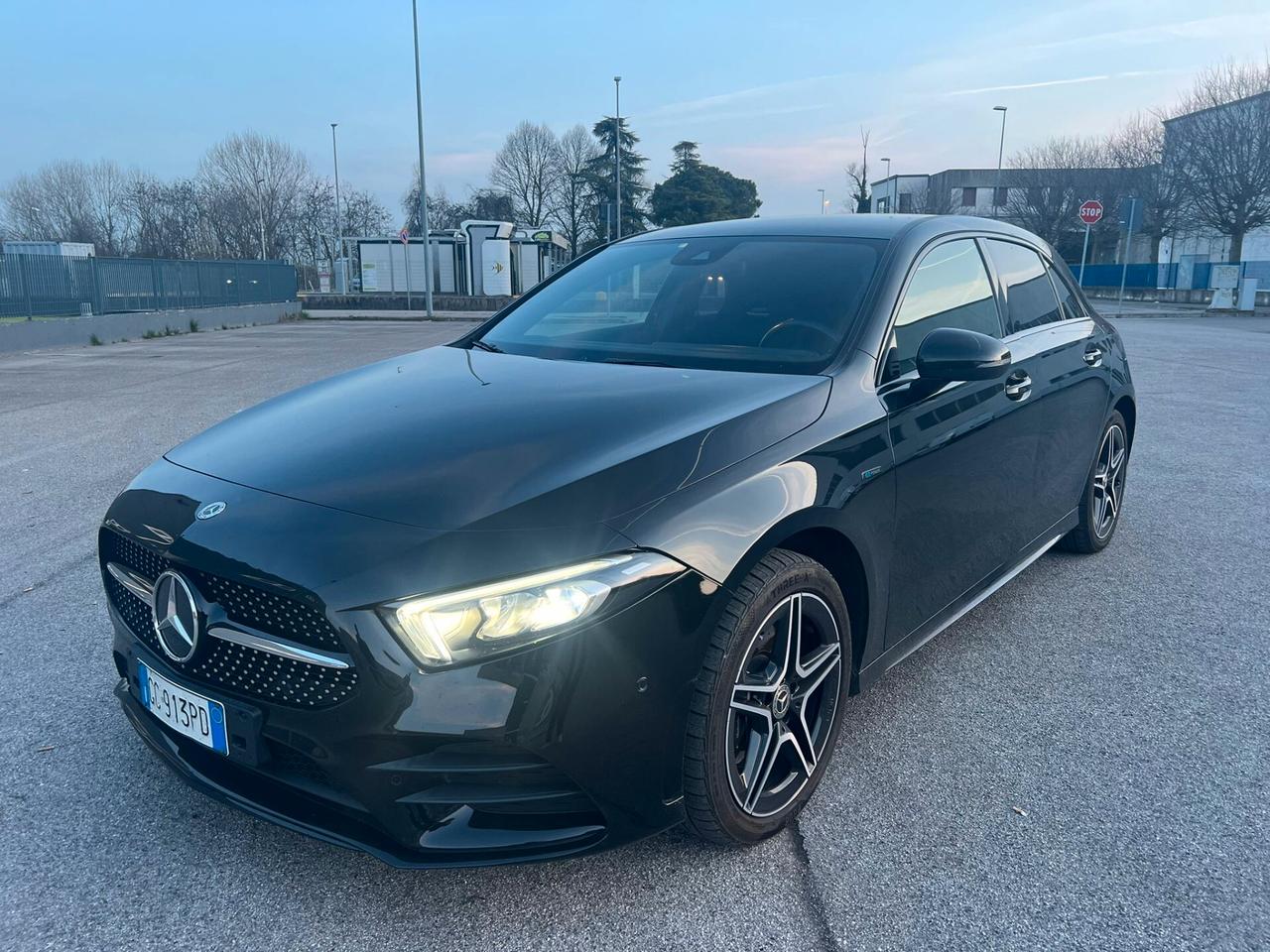 Mercedes-benz A 250 e Automatic EQ-Power Sport