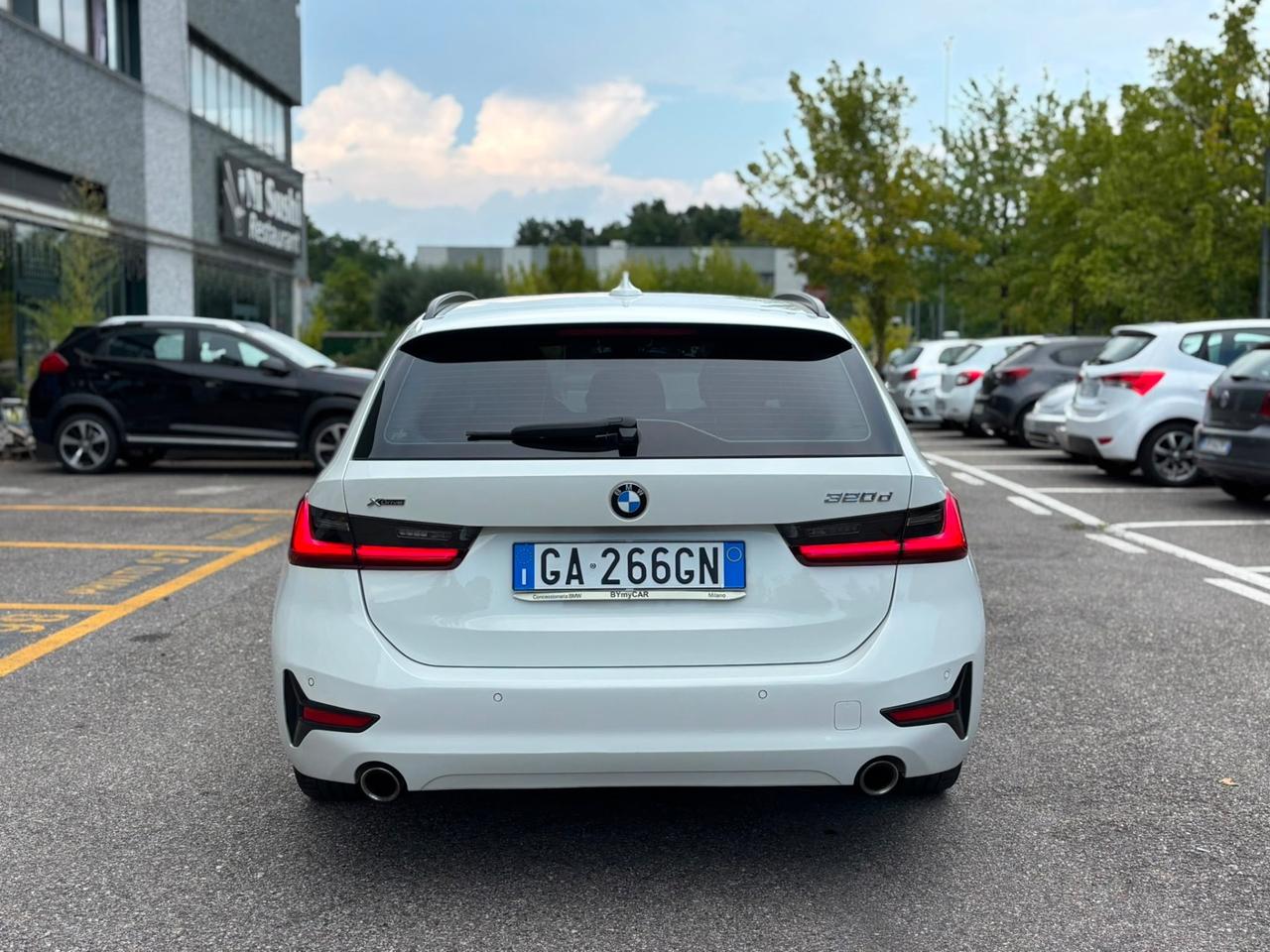 Bmw 320 320d xDrive Touring Business Advantage