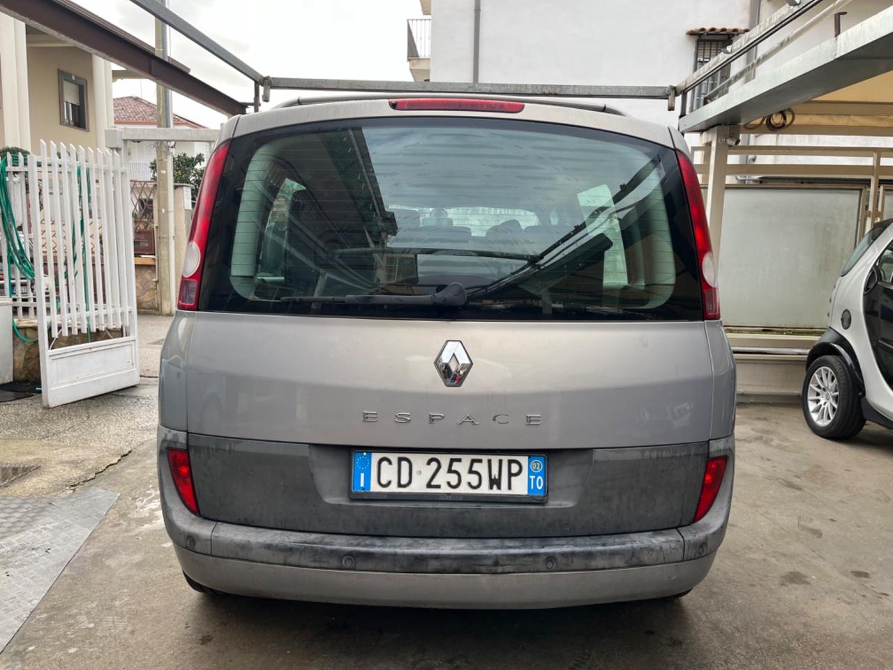 Renault Espace 2.2 16V dCi Expression