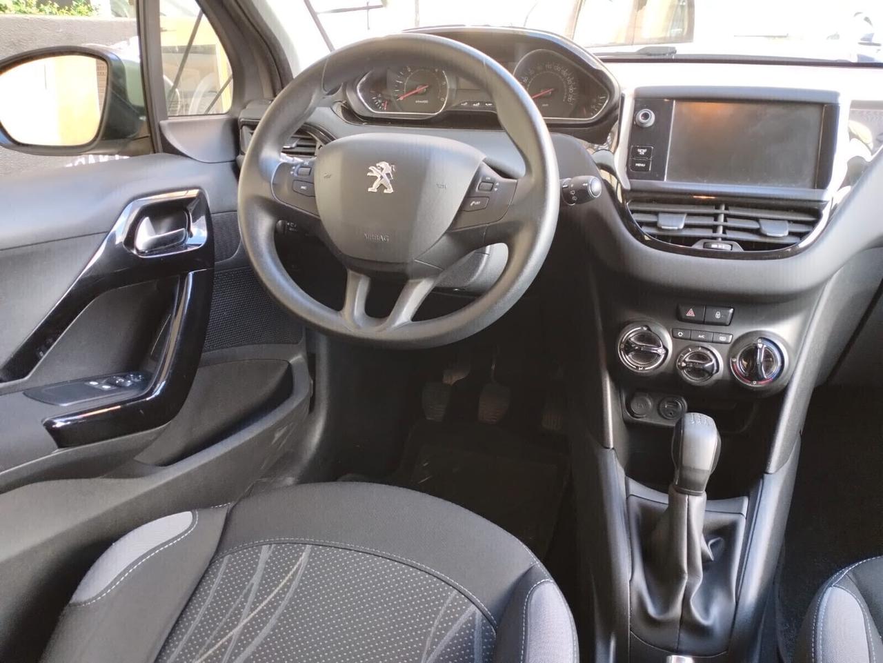 Peugeot 208 1.4 HDi 68 CV 5 porte Active