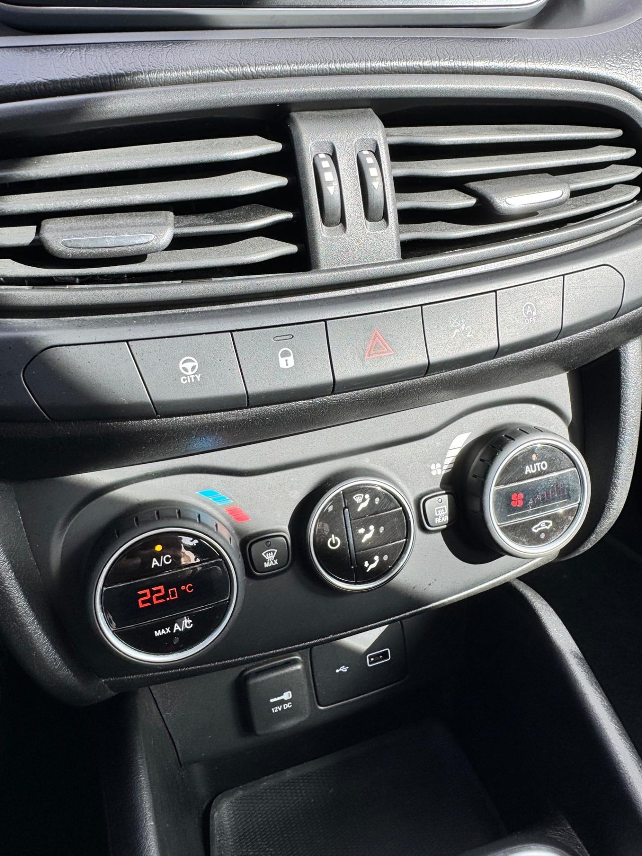 Fiat Tipo 1.6 Mjt S&S 5 porte Lounge