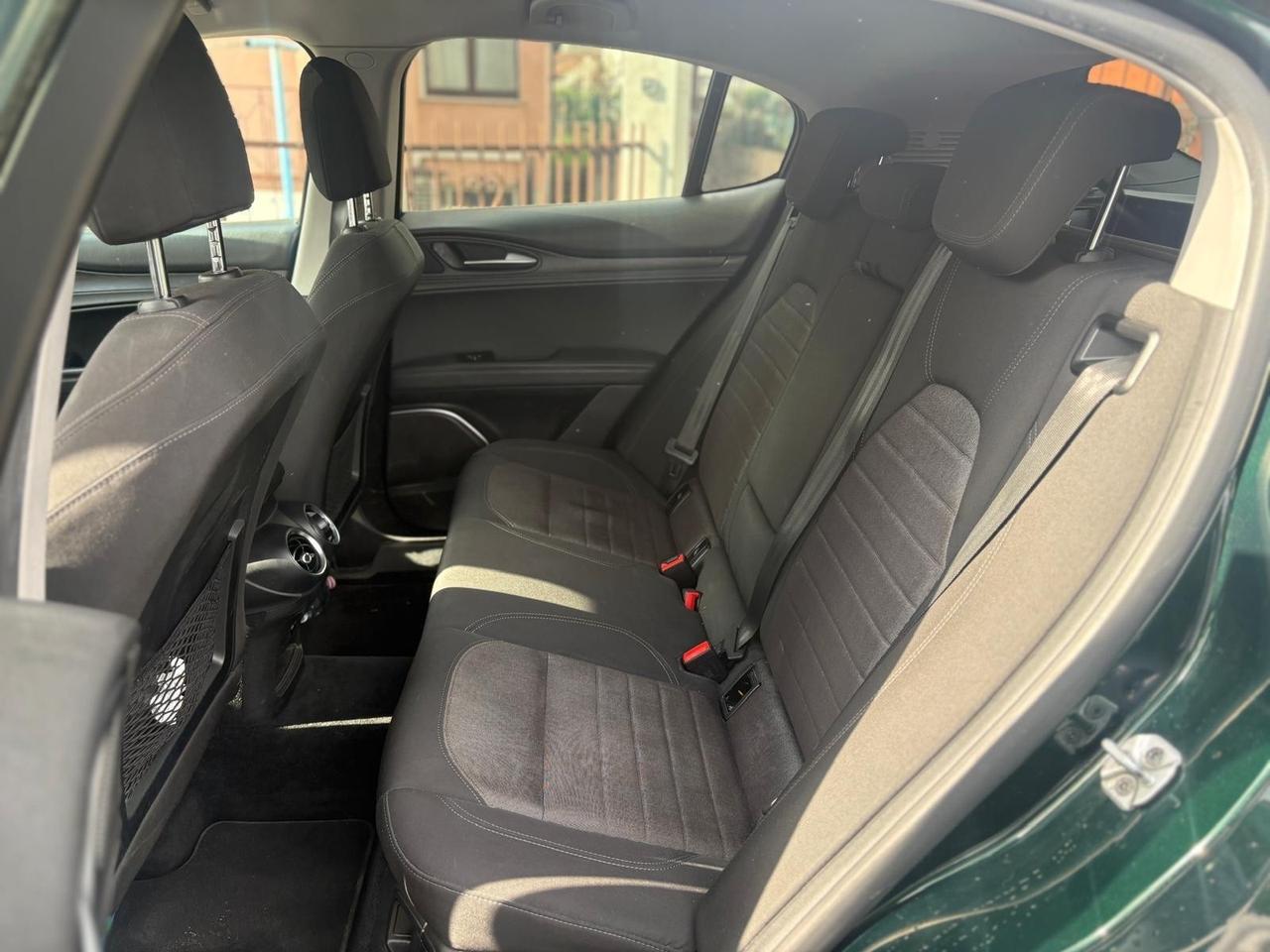 Alfa Romeo Stelvio 2.2 Turbodiesel 180 CV AT8 RWD Executive