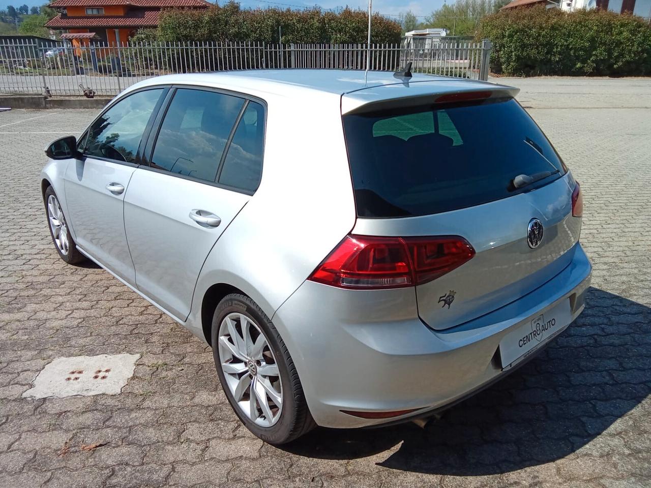 Volkswagen Golf 2.0 TDI DSG 5p. Highline BlueMotion Technology