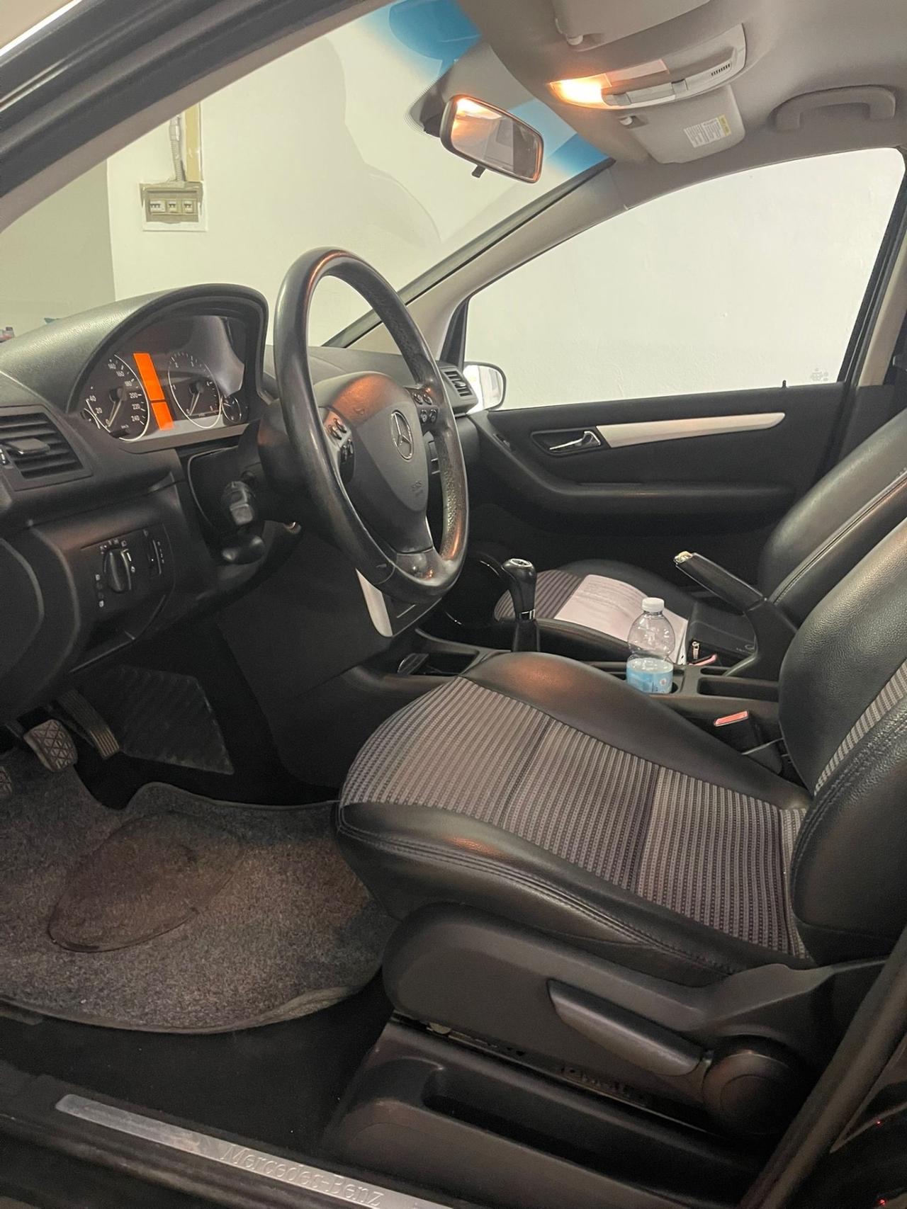 Mercedes-benz A 180 A 160 CDI Avantgarde