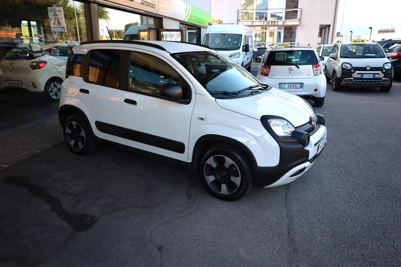 FIAT PANDA 1.0 FireFly S&S HYBRID CITY CROSS