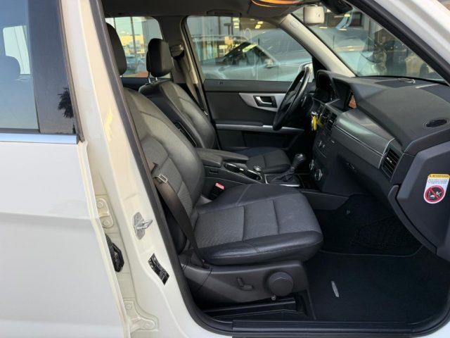 MERCEDES-BENZ GLK 220 CDI 4Matic BlueEFFICIENCY Premium NAVI - XENO - 20